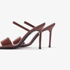 Ada Cuir Verni