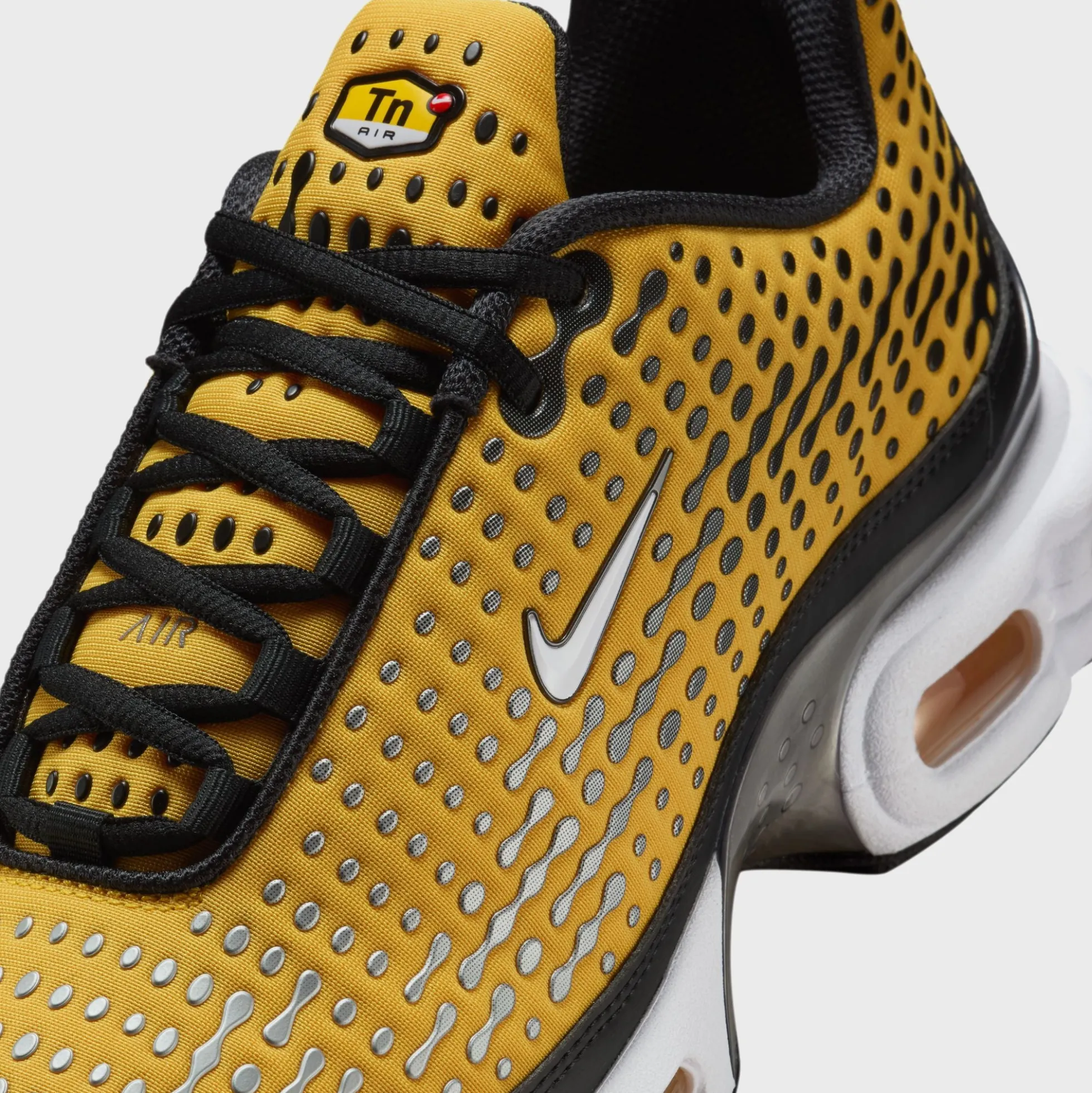 Air Max Plus VII