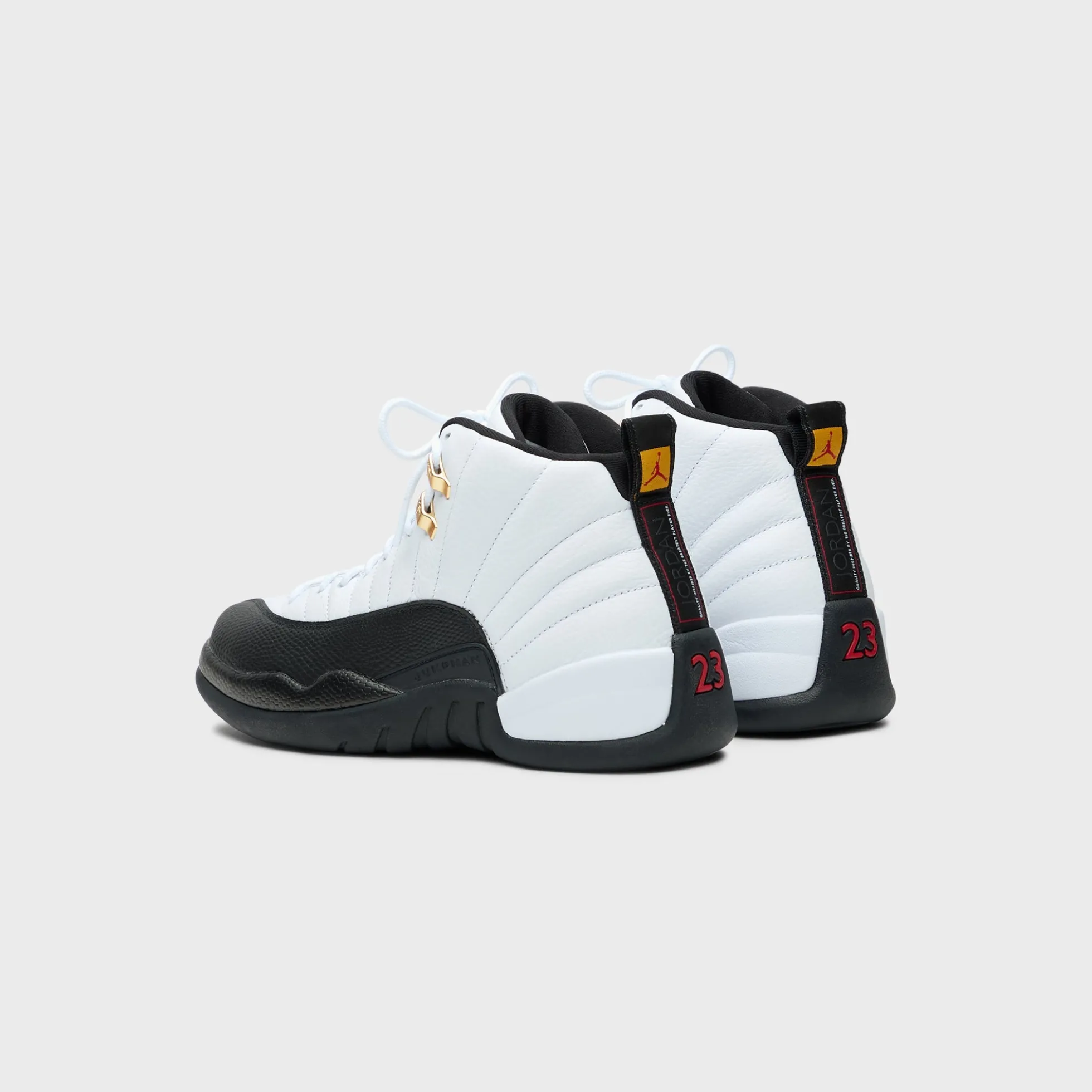 Air 12 Retro