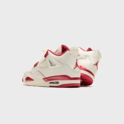 Air WMNS 4 Retro