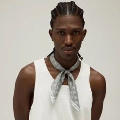 Bandana en soie imprimé monogramme Giorgio Armani & Kith