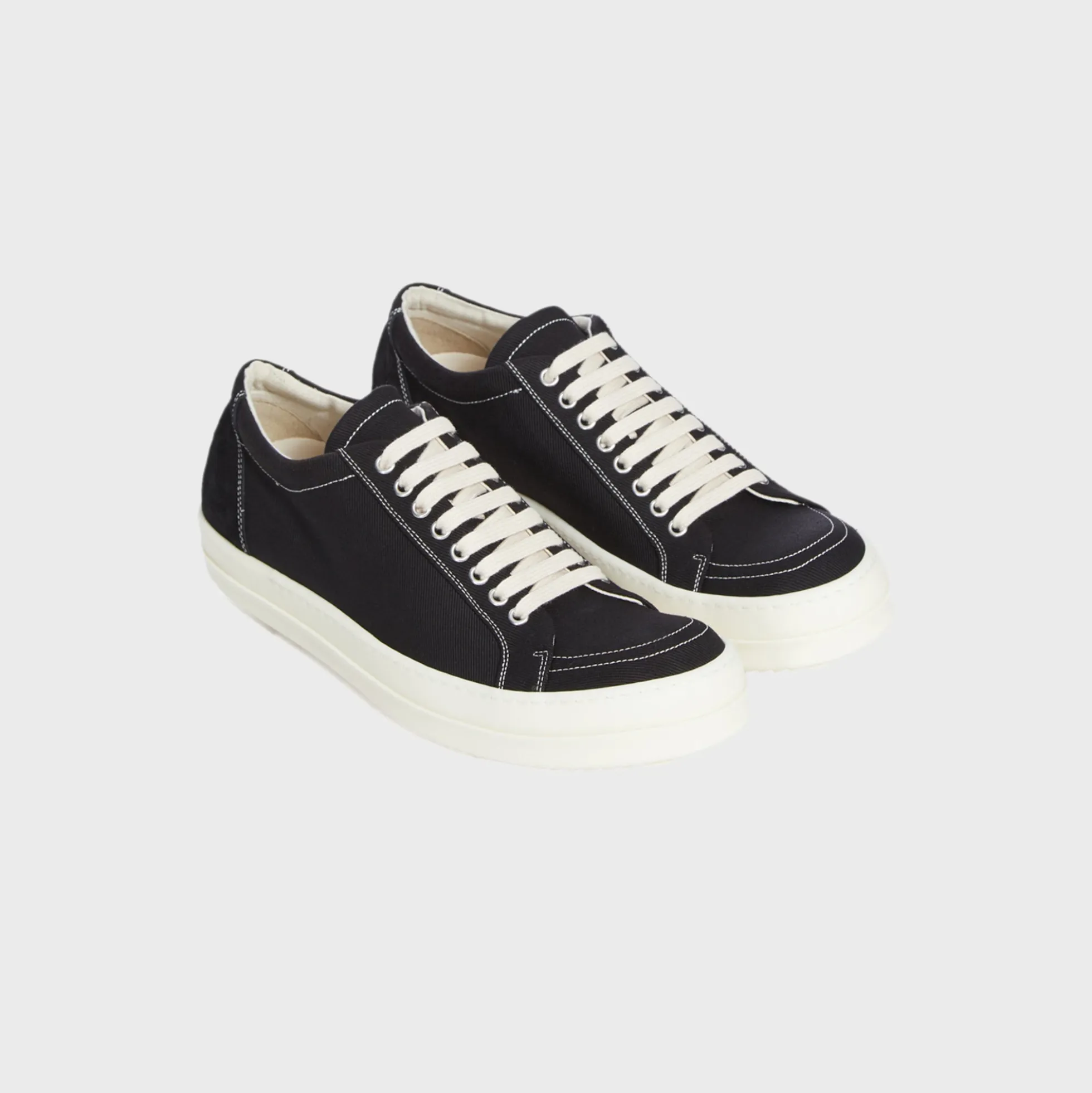 Baskets WMNS DRKSHDW Temple Star Applique