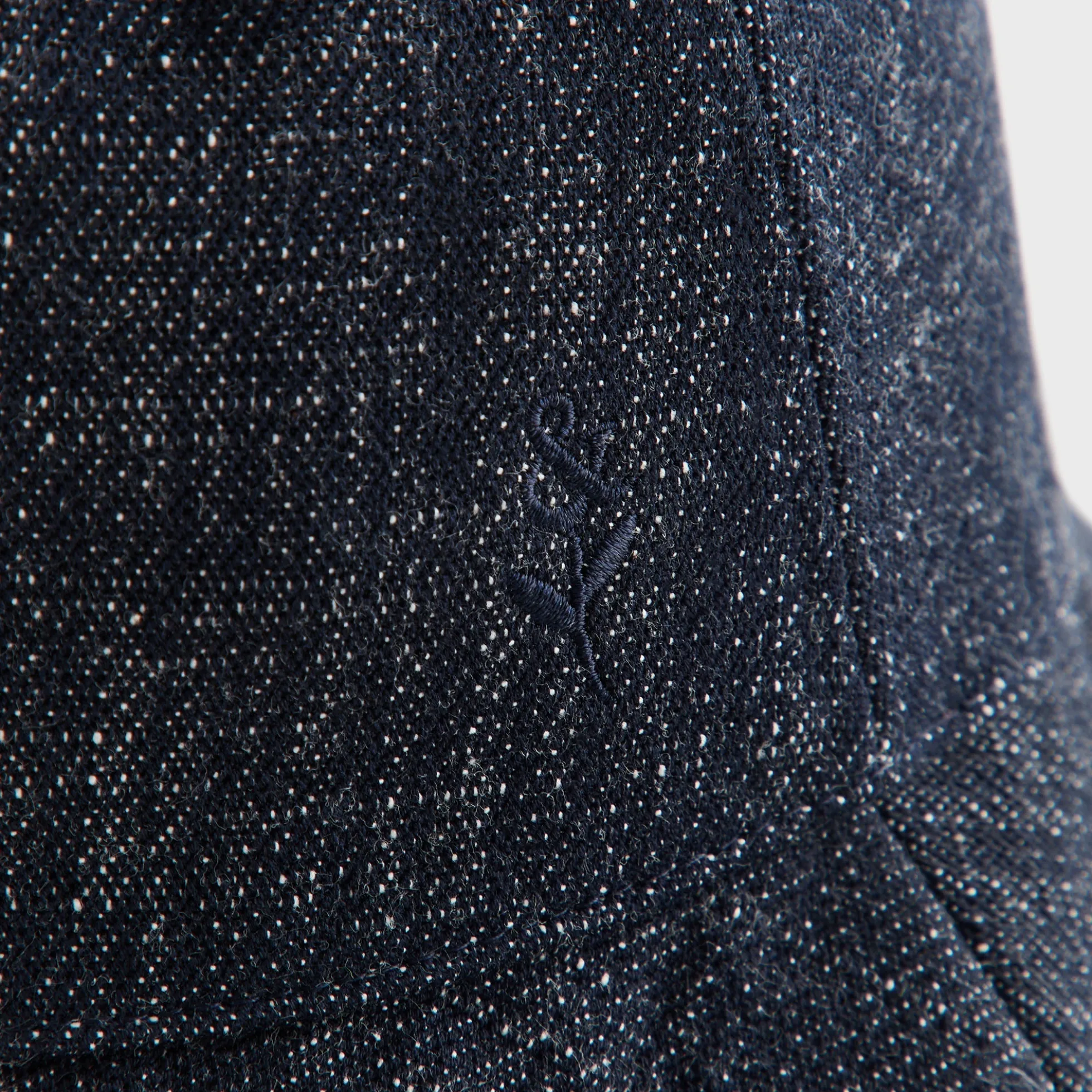 Bob Dawson en denim et laine &Kin