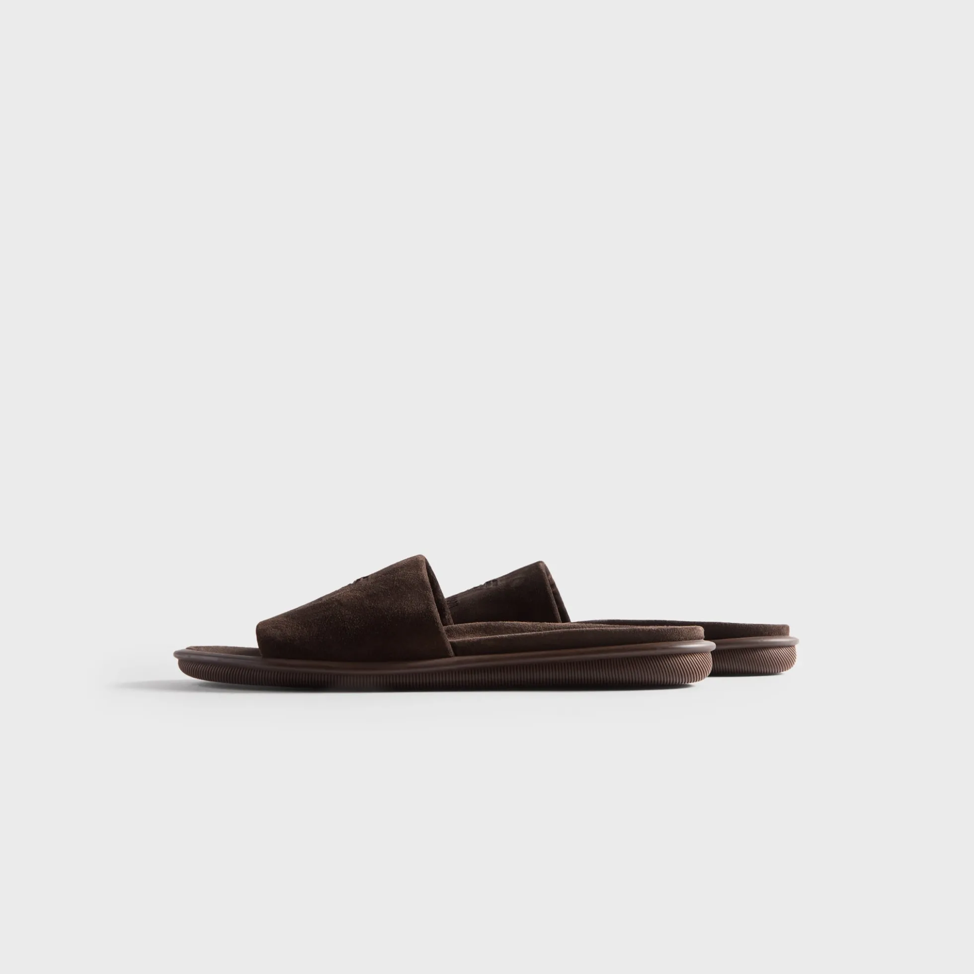 Claquettes en daim Giorgio Armani & Kith