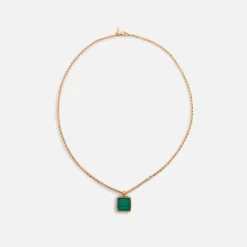 Collier amulette carrée en malachite dorée