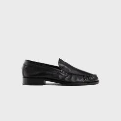 Ezra Pebble Pleated Penny Loafer