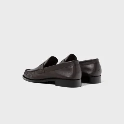 Ezra Pebble Pleated Penny Loafer