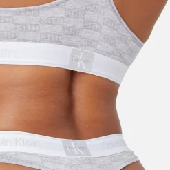 Kith Femmes pour Calvin Klein String