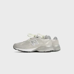 Kith & New Balance Made in USA 990v3
