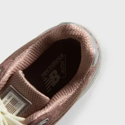 Kith & New Balance Made in USA 990v4