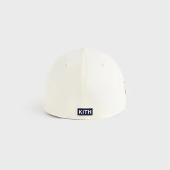 Kith & New Era for the New York Knicks Two Tone 59FIFTY Low Profile Fitted Cap