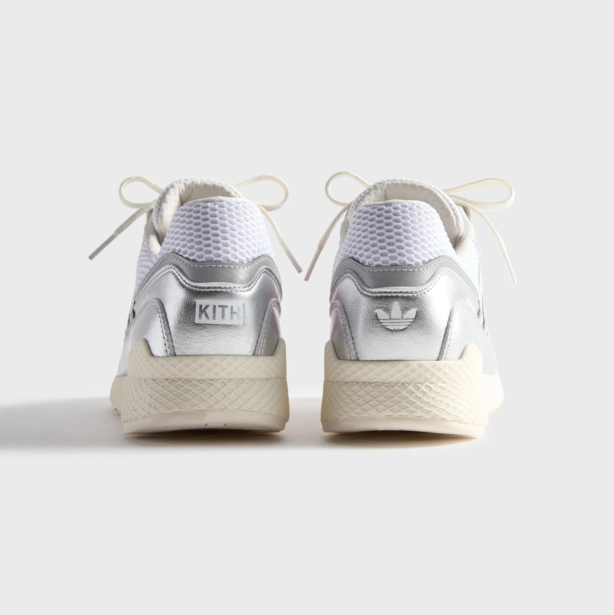 Kith pour adidas Oregon Ultra Tech