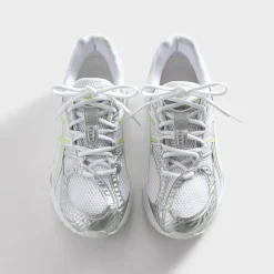 Kith pour ASICS GEL-NIMBUS™ 10.1 – Blanc / Argent pur