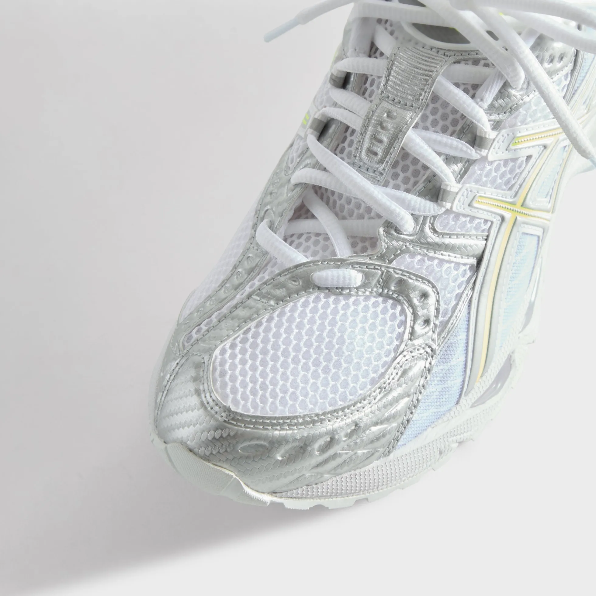 Kith pour ASICS GEL-NIMBUS™ 10.1 – Blanc / Argent pur
