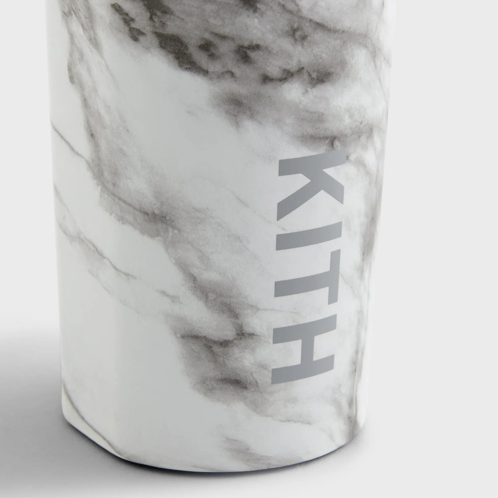 Kith pour Corkcicle Canteen Marbre
