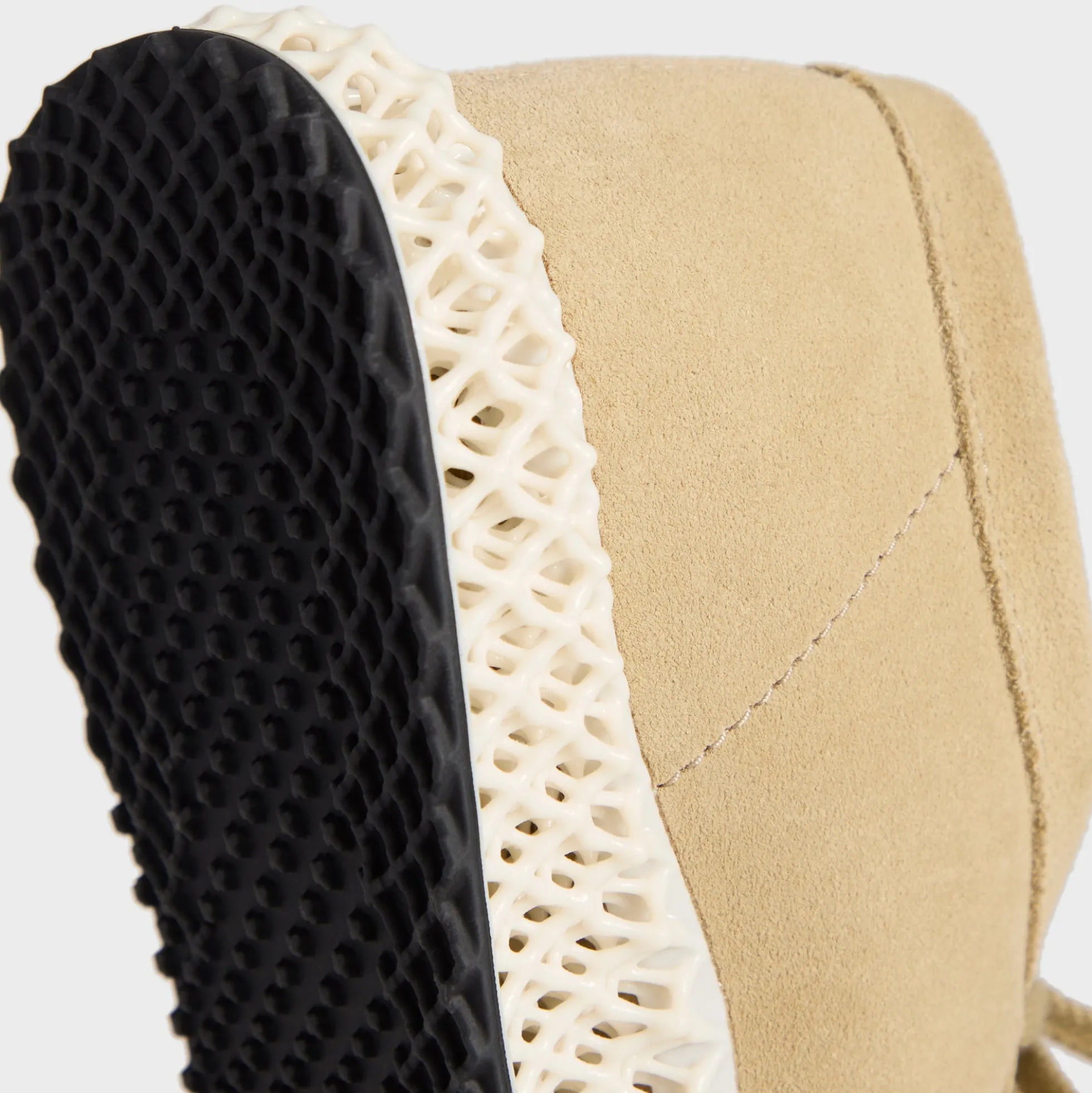 La Wallabee de la 8e Rue par Ronnie Fieg pour adidas Originals et Clarks Originals 4D