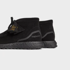 La Wallabee de la 8e Rue par Ronnie Fieg pour adidas Originals et Clarks Originals Ultraboost Mid