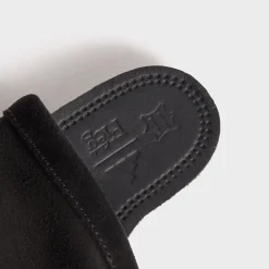 La Wallabee de la 8e Rue par Ronnie Fieg pour adidas Originals et Clarks Originals Ultraboost Mid