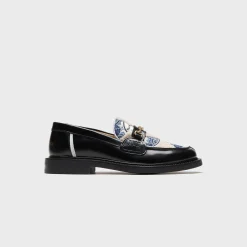 Mocassin