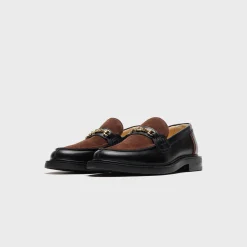 Mocassin