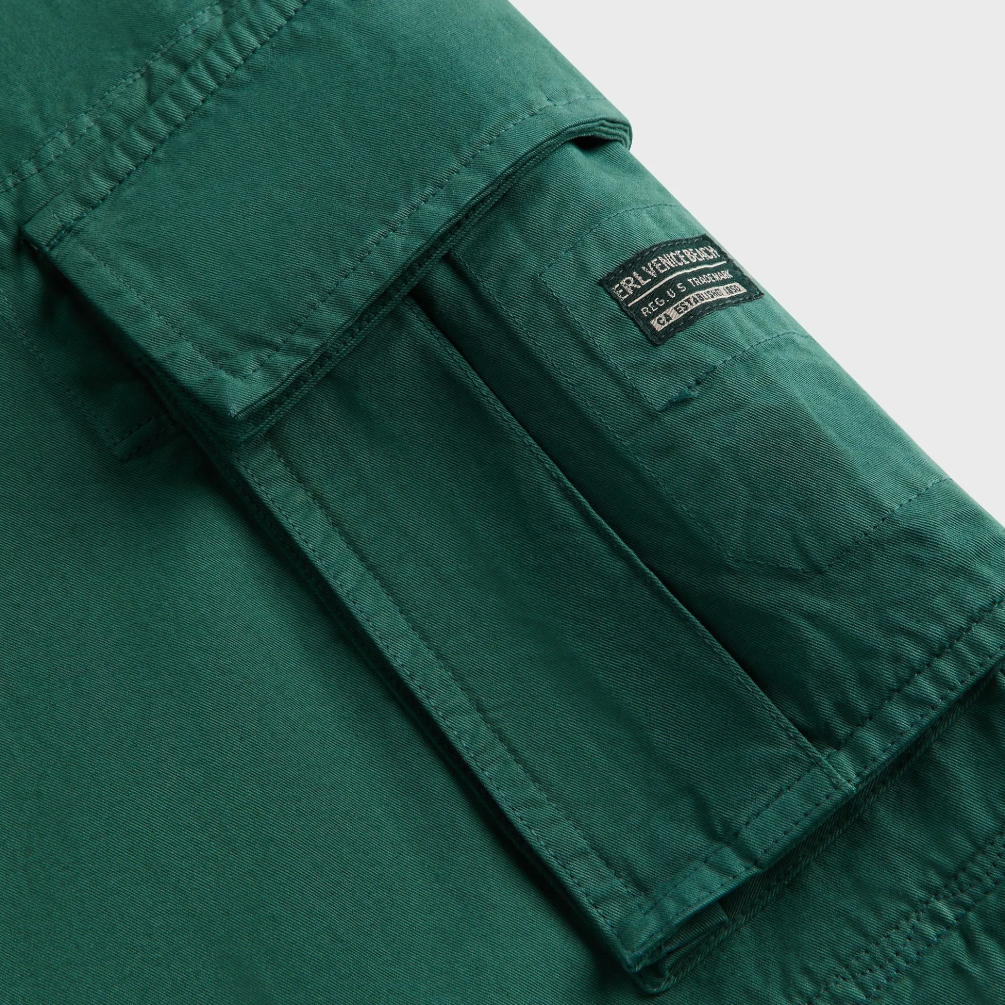Pantalon cargo à fermeture éclair