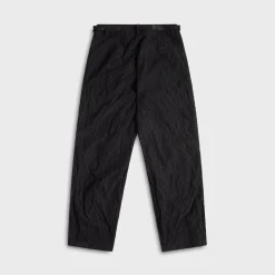 Pantalon en velours côtelé froissé
