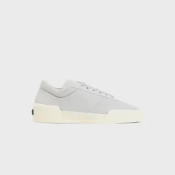 101 Sneaker