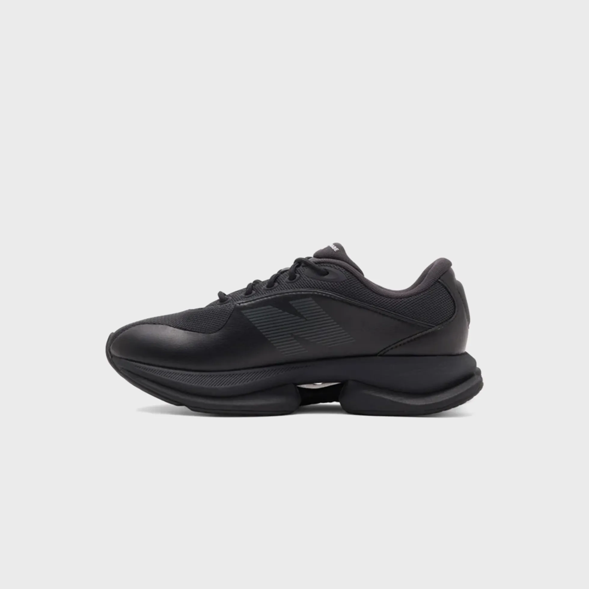 x New Balance TF100